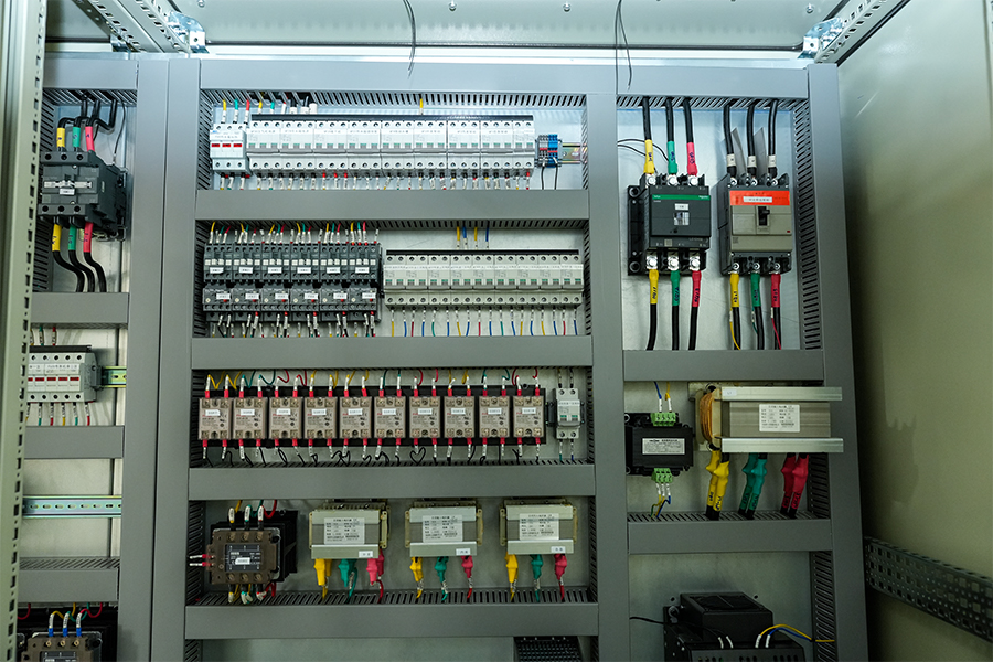 تجهیزات کارخانه